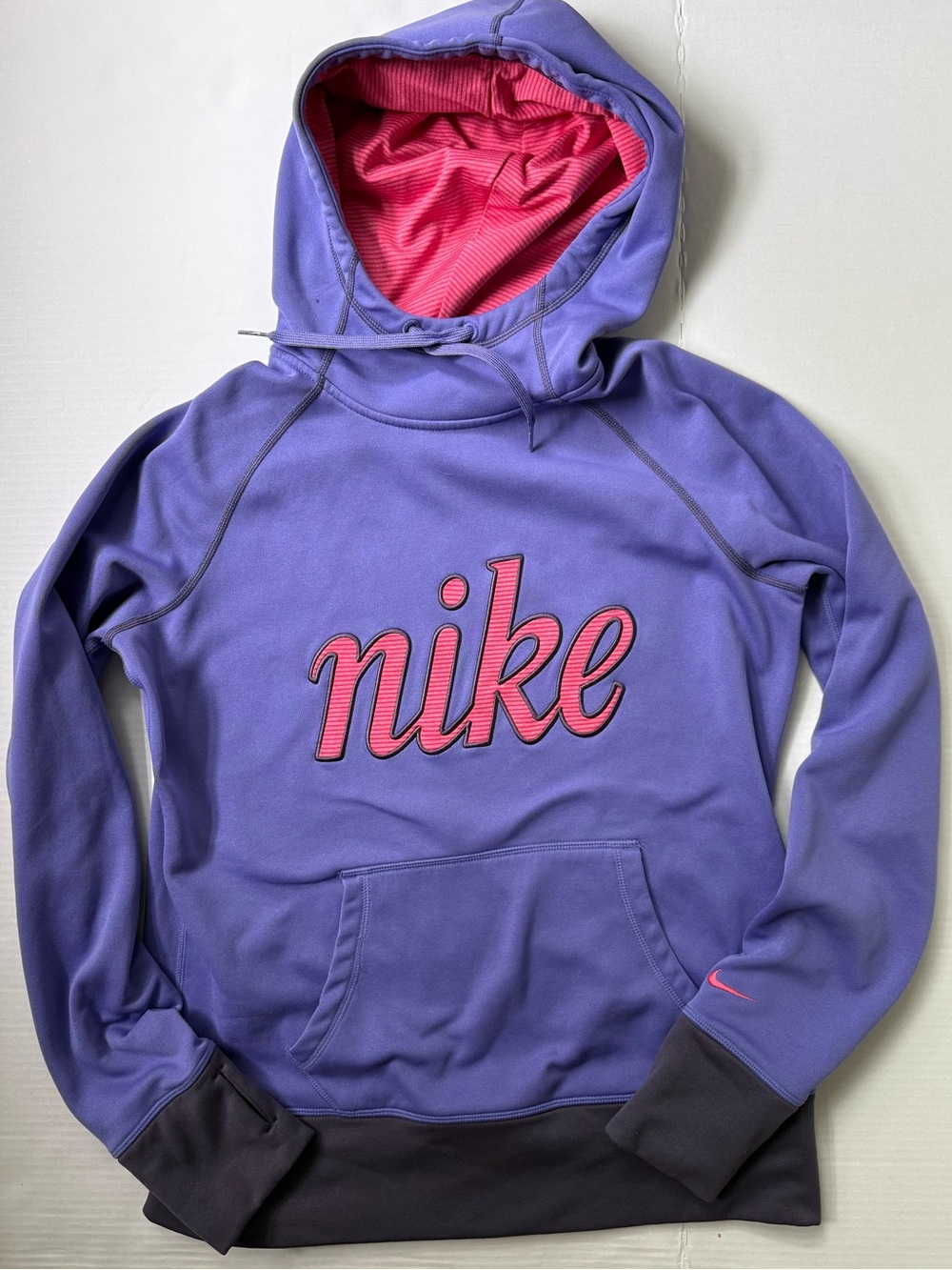Nike Therma-FIT Women’s Fleece Hoodie Sweatshirt Purple Pink Size M